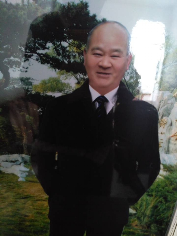 老方丈的第一张照片--新乡相亲服务中心