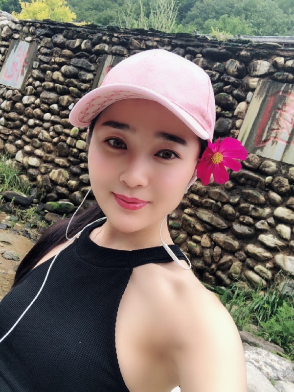 小白兔的大奶糖的第一张照片--新乡相亲服务中心