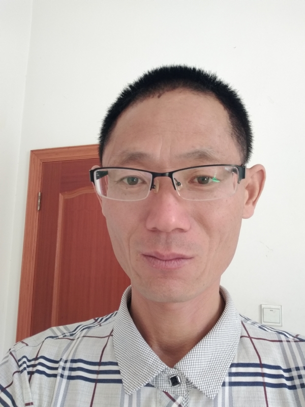 期待缘分的第一张照片--新乡相亲服务中心