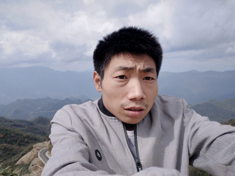 向后半生奋斗的第一张照片--新乡相亲服务中心