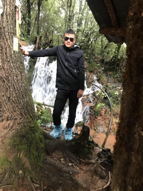 譕忄的第一张照片--新乡相亲服务中心