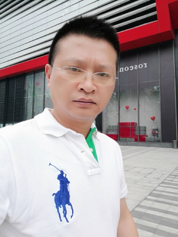 硬汉的第一张照片--新乡相亲服务中心