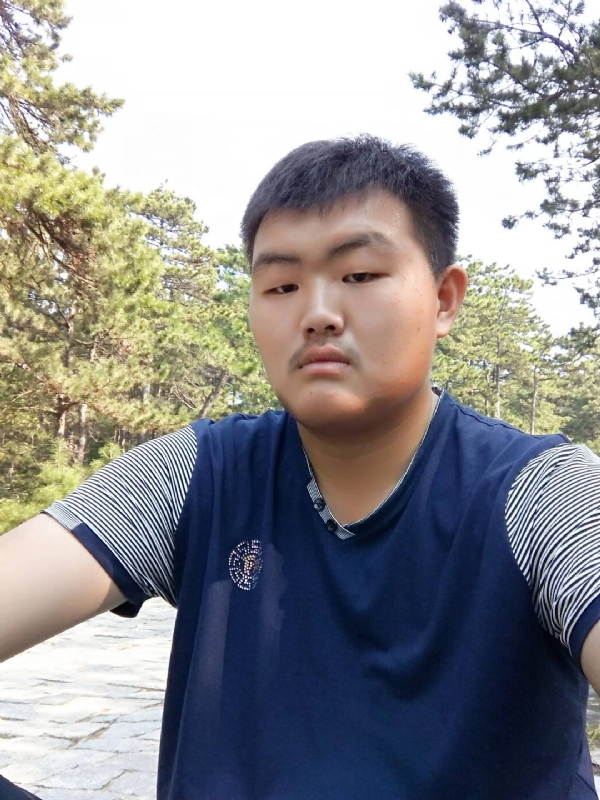 单身小伙的第一张照片--新乡相亲服务中心