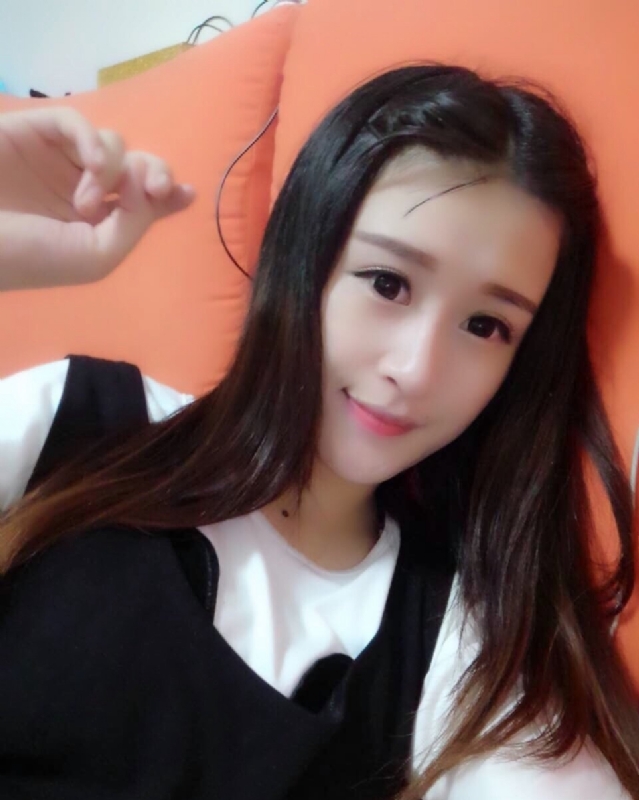 花开的季节的第一张照片--新乡相亲服务中心