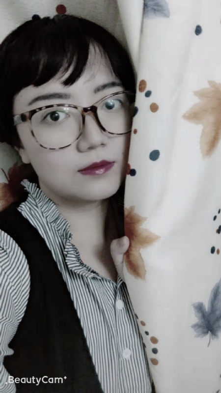 微风细雨的第一张照片--新乡相亲服务中心