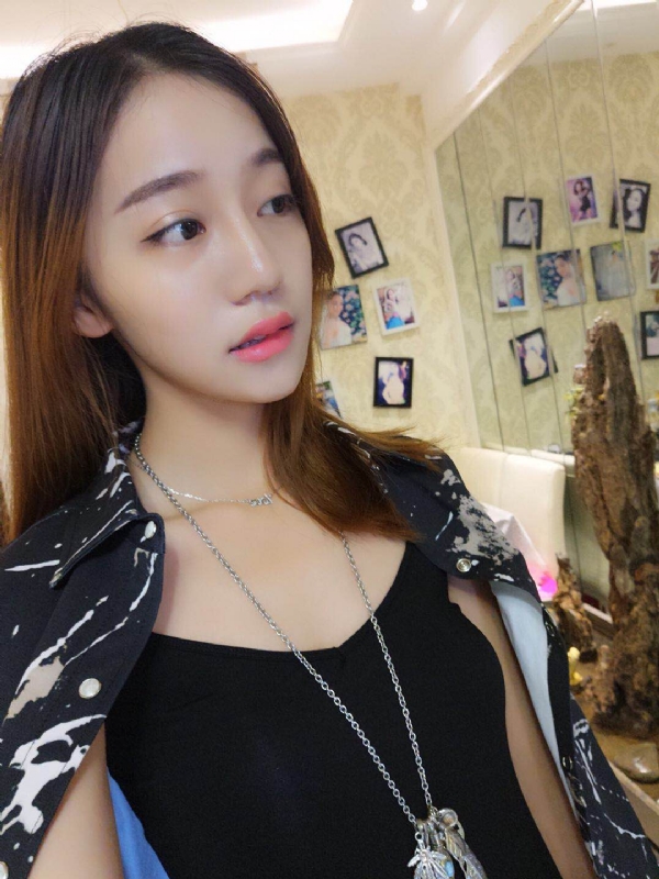 凉兮的第一张照片--新乡相亲服务中心