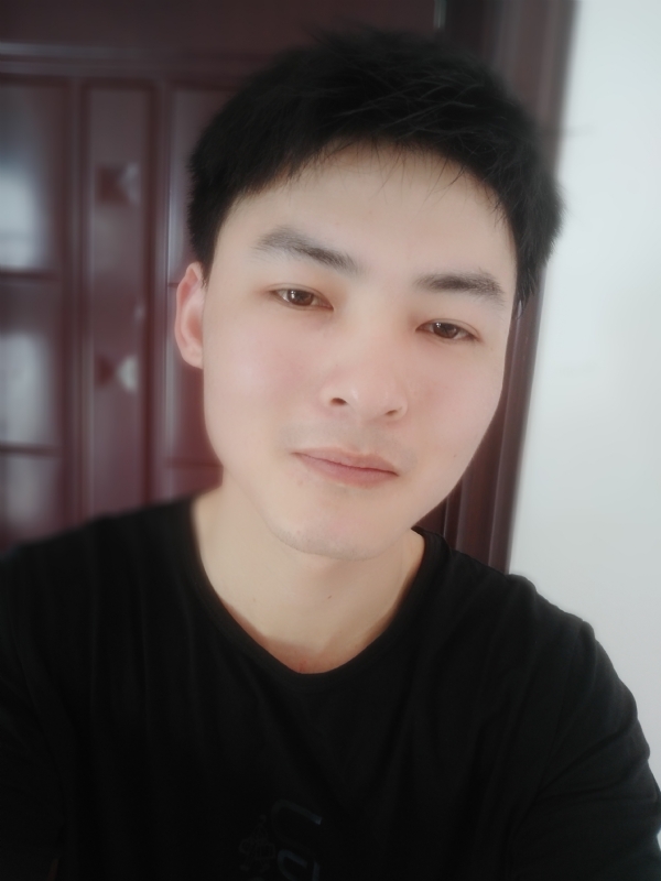 小情绪)っ的第一张照片--新乡相亲服务中心