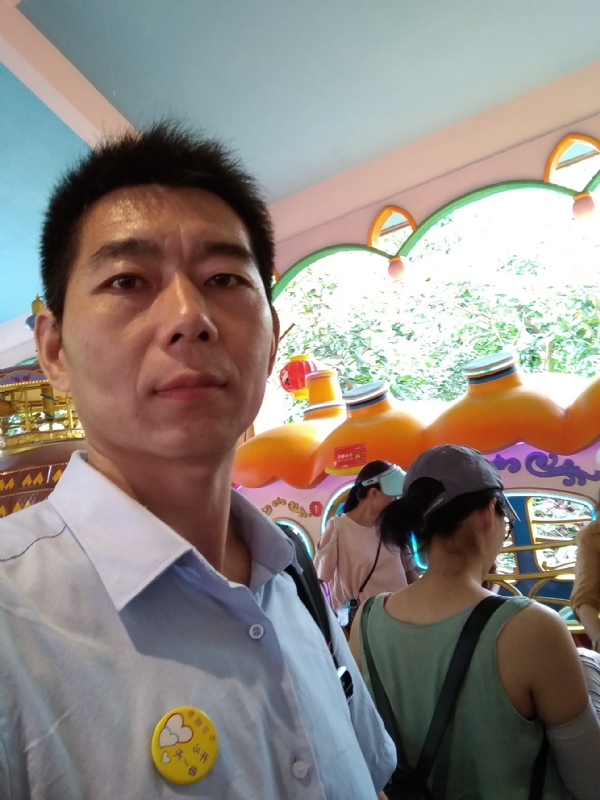 珍爱一生的第一张照片--新乡相亲服务中心