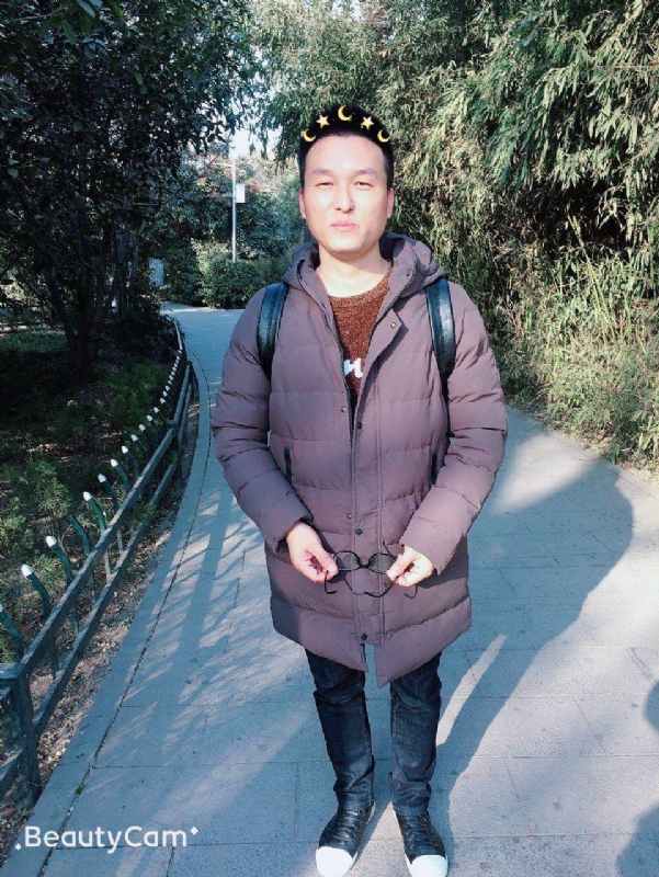 马儿的第一张照片--新乡相亲服务中心