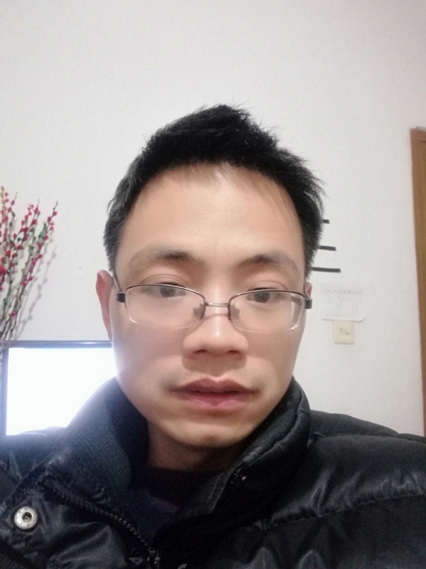 明月天涯的第一张照片--新乡相亲服务中心