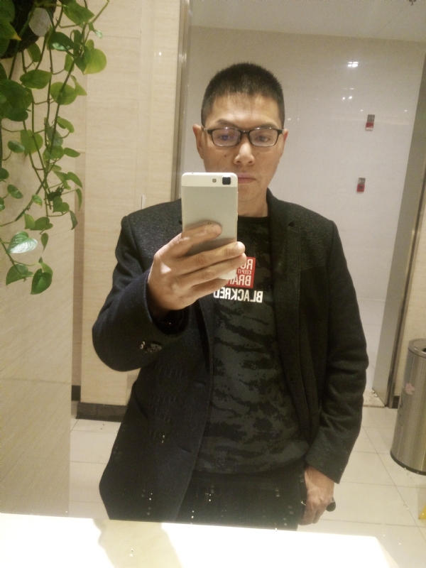 顺其自然的第一张照片--新乡相亲服务中心