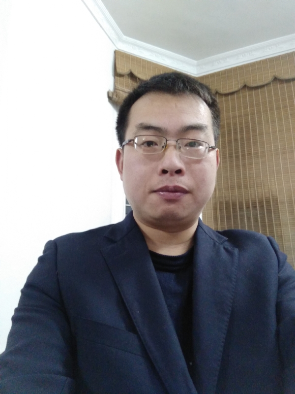 简单爱的第一张照片--新乡相亲服务中心