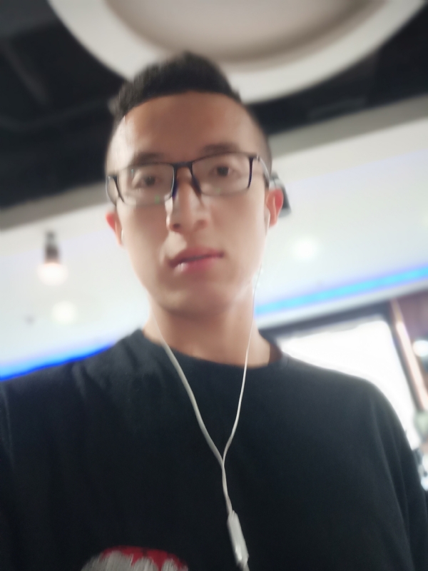 近在咫尺的第一张照片--新乡相亲服务中心