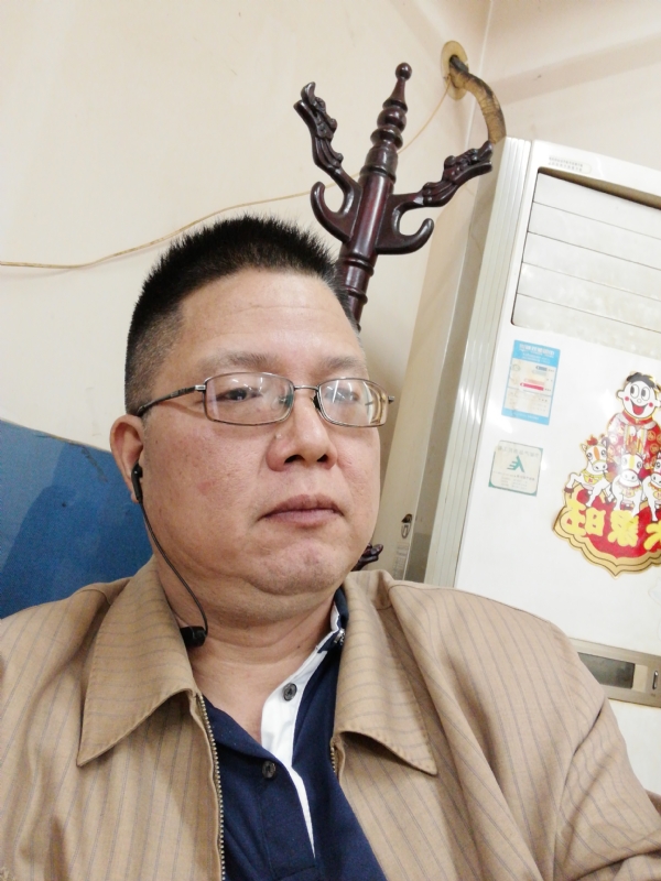 一个人的第一张照片--新乡相亲服务中心