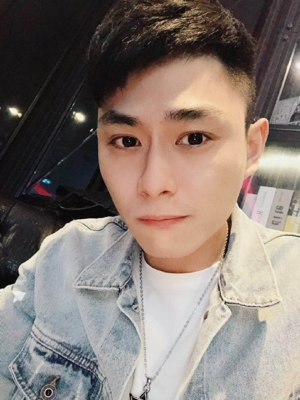 浩浩的第一张照片--新乡相亲服务中心