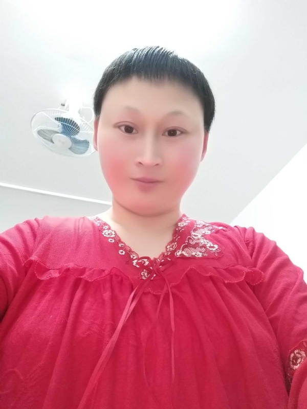 彩虹姐姐永不言弃的第一张照片--新乡相亲服务中心