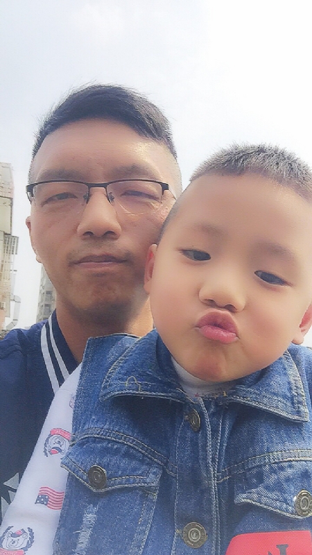 林松的第一张照片--新乡相亲服务中心