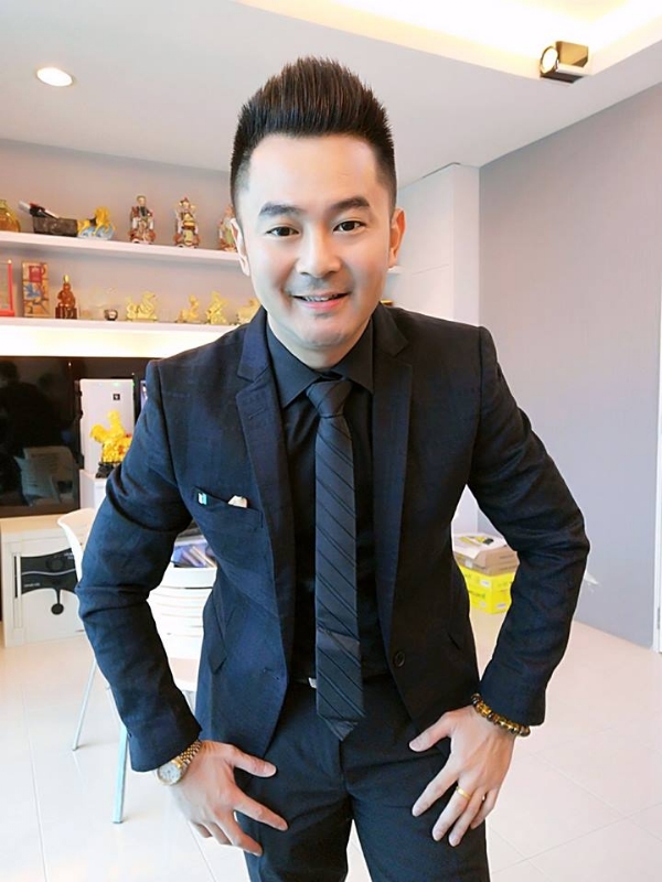 詩和遠方的第一张照片--新乡相亲服务中心