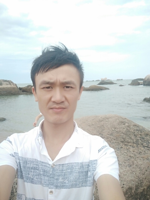 赤九的第一张照片--新乡相亲服务中心