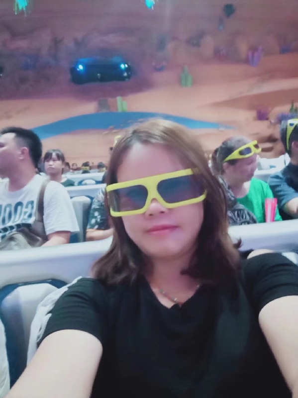 牙彩的第一张照片--新乡相亲服务中心