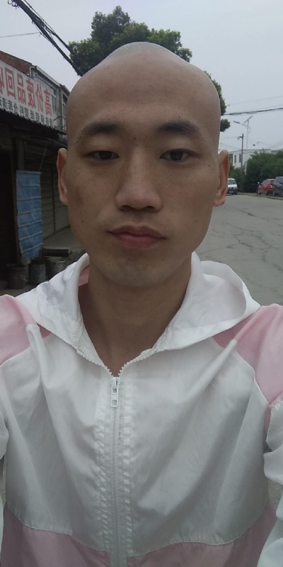 花花公子的第一张照片--新乡相亲服务中心