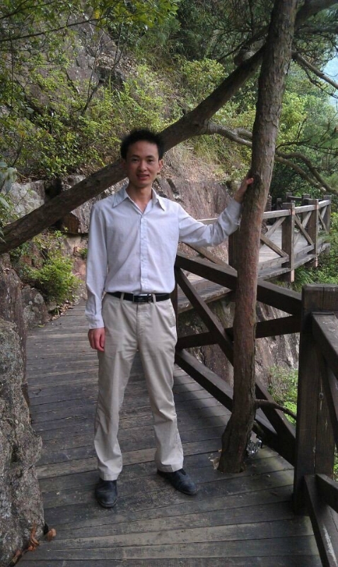 爱尚鞋的第一张照片--新乡相亲服务中心