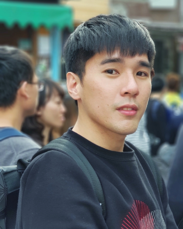 雨中孤独的第一张照片--新乡相亲服务中心