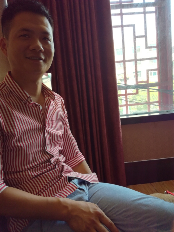 一号车手的第一张照片--新乡相亲服务中心