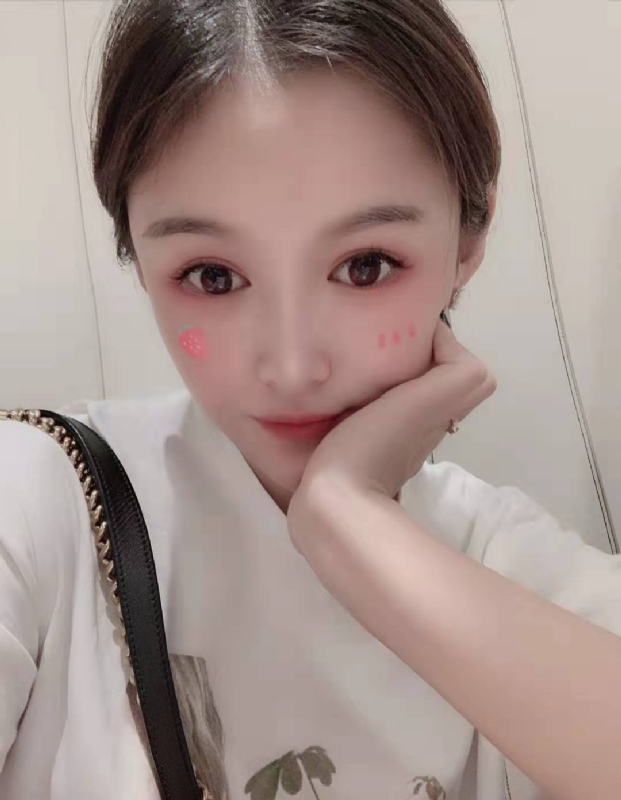 fei菲儿的第一张照片--新乡相亲服务中心