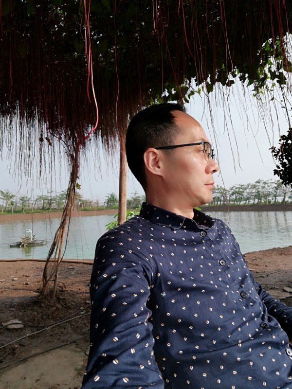 守望烟云的第一张照片--新乡相亲服务中心