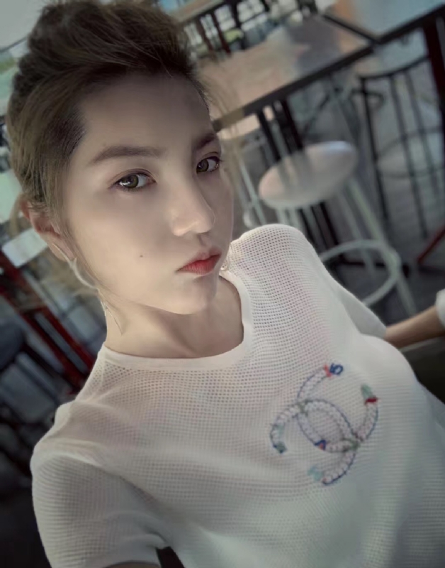 冷冷清秋的第一张照片--新乡相亲服务中心