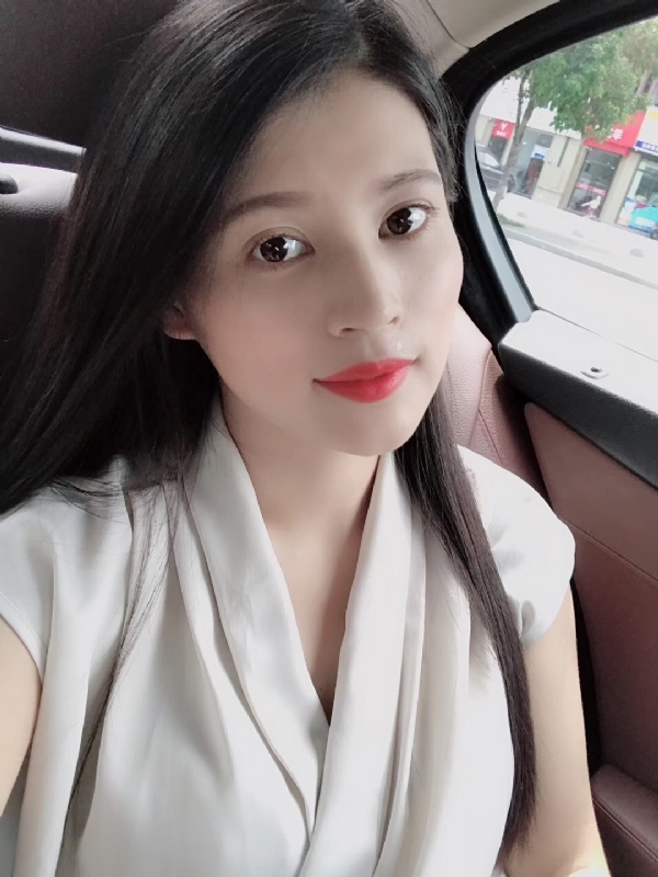 玲子的第一张照片--新乡相亲服务中心