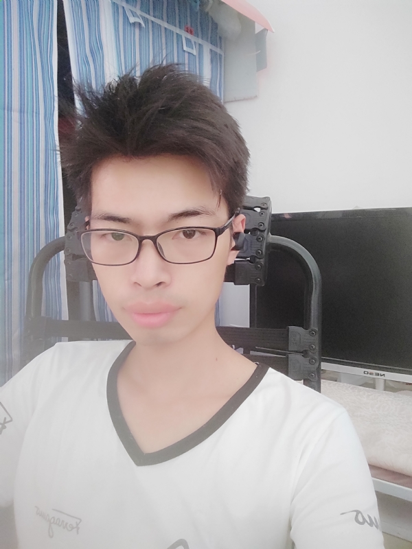 木头人的第一张照片--新乡相亲服务中心