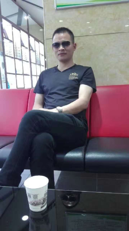 珍惜的第一张照片--新乡相亲服务中心