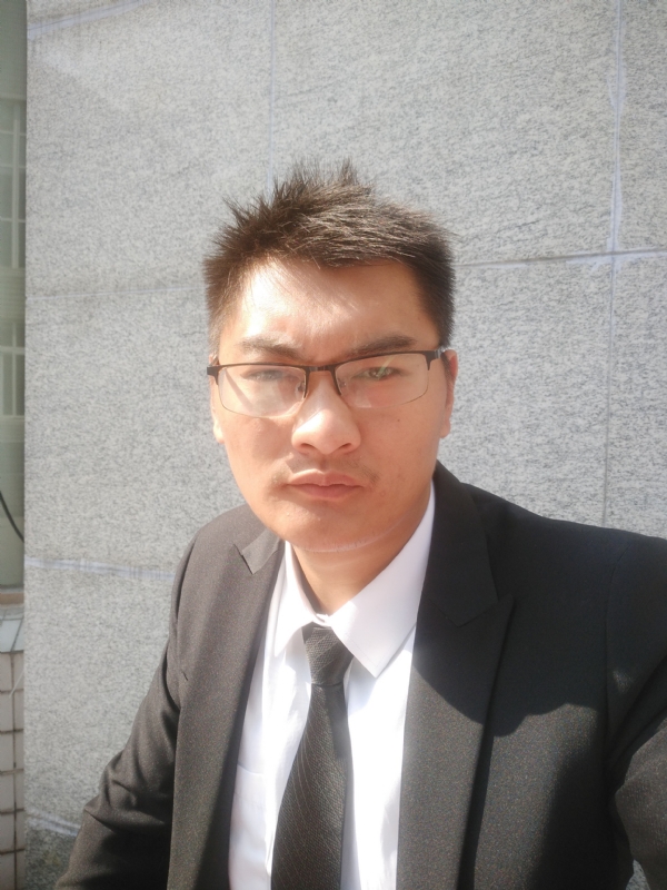 孤独的人的第一张照片--新乡相亲服务中心