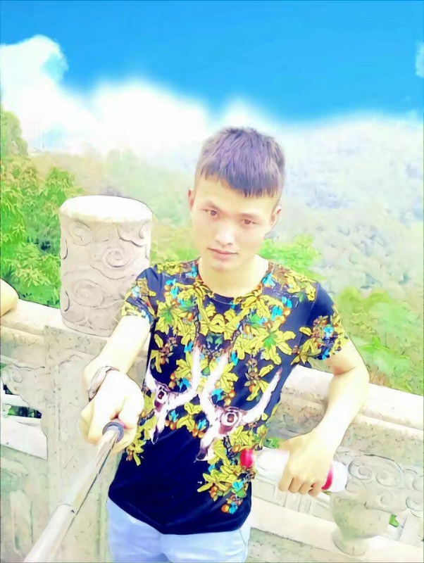 孤独王者元首的第一张照片--新乡相亲服务中心