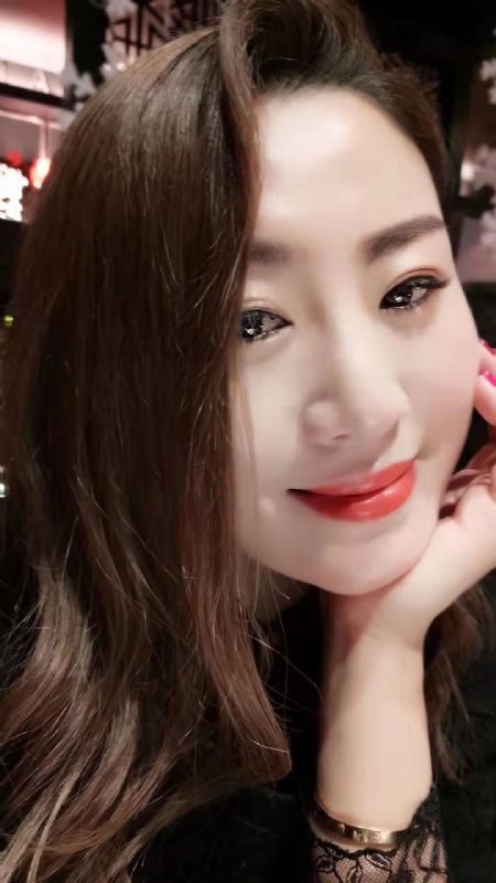 朴凡的第一张照片--新乡相亲服务中心