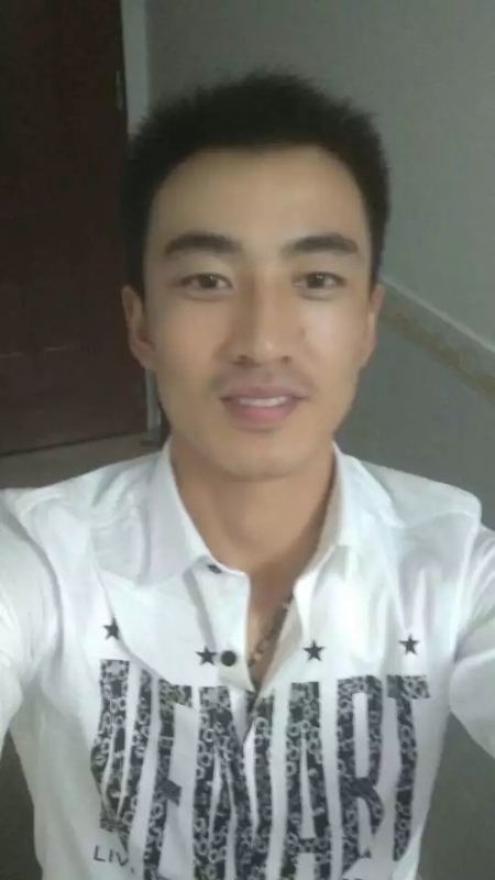 等待你的出现的第一张照片--新乡相亲服务中心