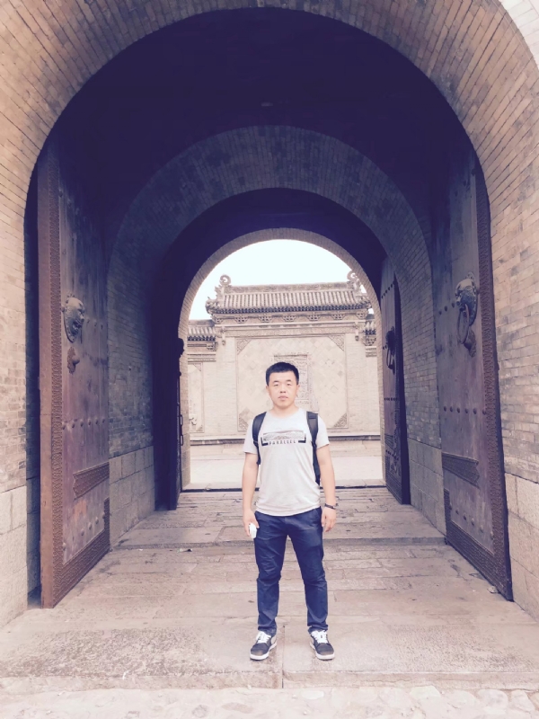 寻寻觅觅的第一张照片--新乡相亲服务中心