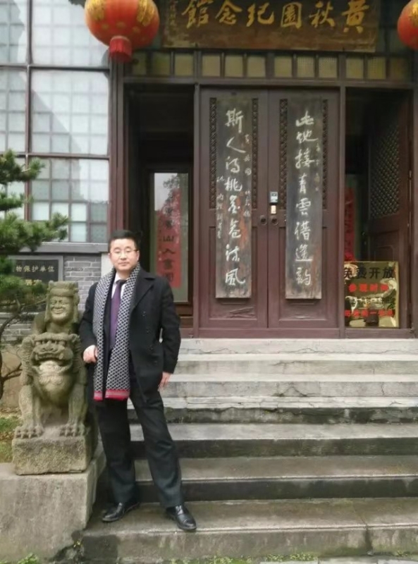 淡定牛魔王的第二张照片--新乡相亲服务中心