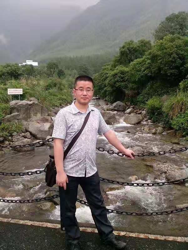 淡定牛魔王的第三张照片--新乡相亲服务中心