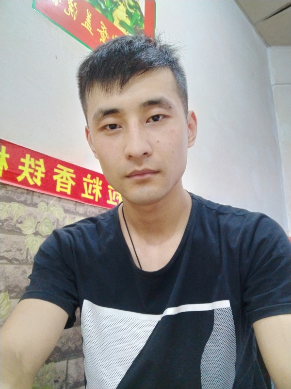 回归有无的第一张照片--新乡相亲服务中心