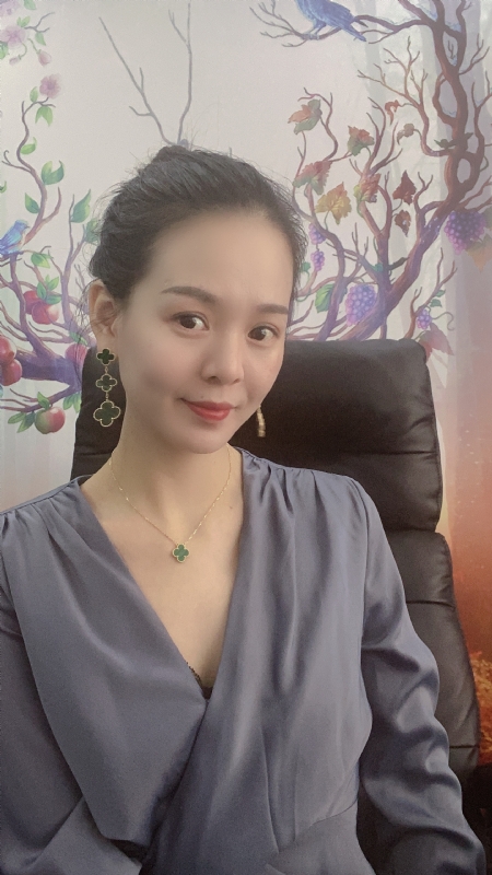 潇潇的第一张照片--新乡相亲服务中心