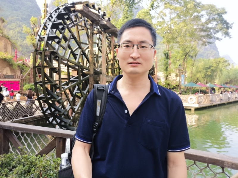 一笑而过的第一张照片--新乡相亲服务中心