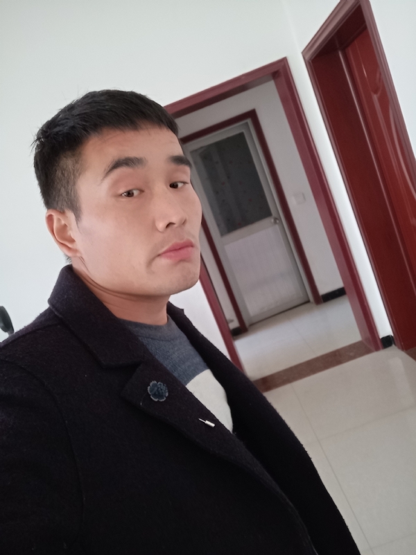 醒醒吧兄弟的第一张照片--新乡相亲服务中心