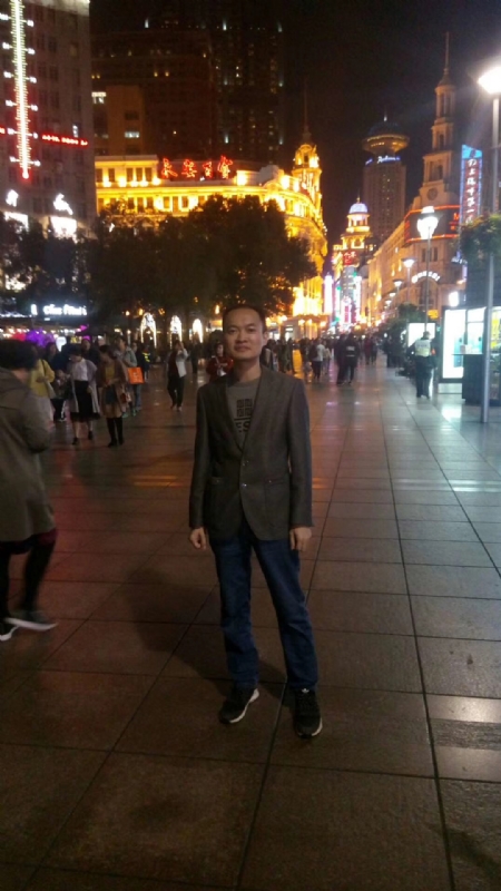 水池养鱼的第一张照片--新乡相亲服务中心