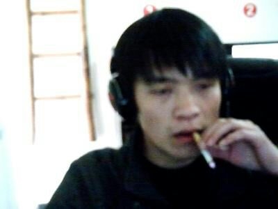 凝视那片天的第一张照片--新乡相亲服务中心