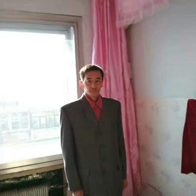 阳光明媚的第一张照片--新乡相亲服务中心