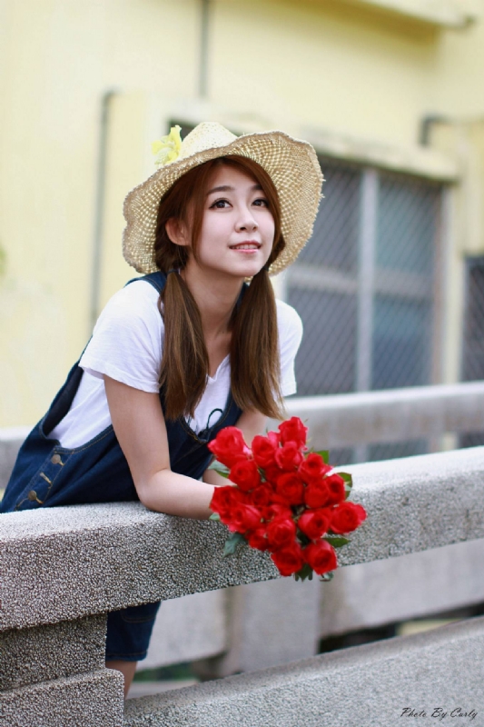 阳光朵朵的第一张照片--新乡相亲服务中心