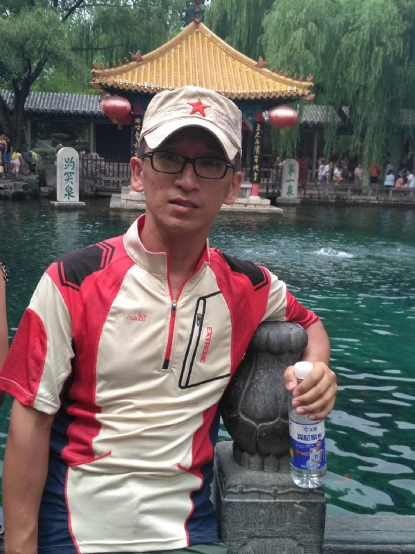 晓峰的第一张照片--新乡相亲服务中心